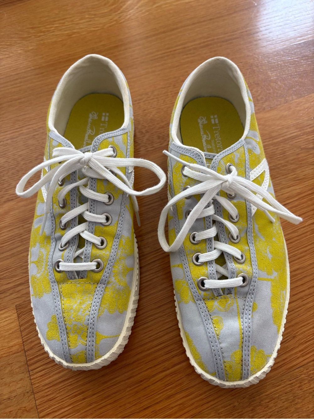 Women’s Yellow and Gray Tretorn Floral Canvas Lace-Up Sneakers